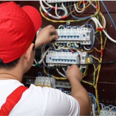 Troca de Fiação Elétrica em Ahú em Curitiba